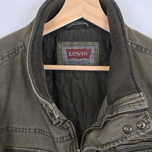 Levi's Vintage Jacket - Size Lage